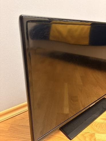 playstation: Televizor Samsung LED ekran 32" — 2