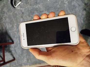 telefon kabrosu: IPhone 7, Qırmızı, Barmaq izi — 1
