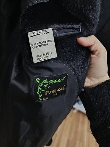 yeni geyim: Palto, rəng - Qara — 2