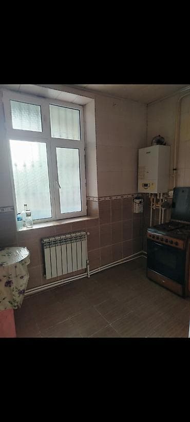 ev kiraye 2022: Sumqayıt şəhəri, 16-cı məhəllədə, şəhərin mərkəzində yerləşən 2 — 4