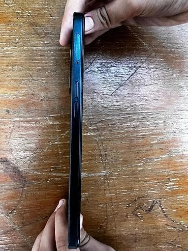 iphad mini 2: Oppo A57, 128 GB, rəng - Qara, Barmaq izi — 3