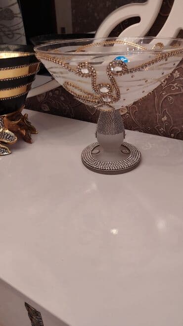 Zərif dekorativ meyvə qabı/kase işlənməyib təzə kimidir.2__ededi -