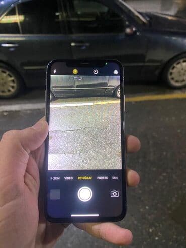 iphone ucuz telefonlar: IPhone X, Gümüşü, Face ID — 1