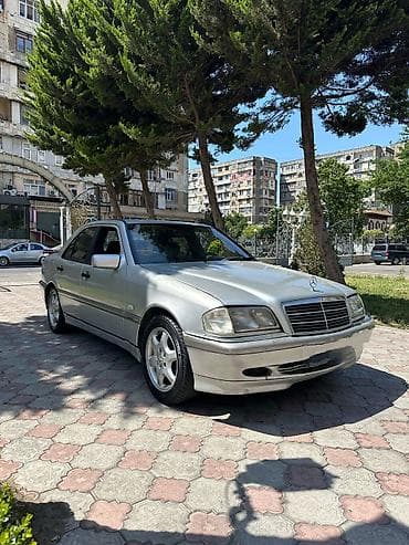 Nəqliyyat: Mercedes-Benz C-Class: 2.2 l | 1997 il Sedan — 2