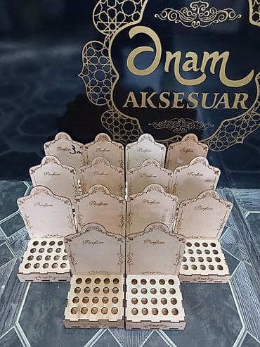 ysl parfüm: 25 * 20 * 20, Sarı, Yeni, Rayonlara çatdırılma, Ödənişli çatdırılma, Ünvandan götürmə — 1