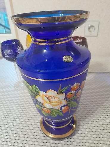 Bir vaza, Bogem şüşəsi