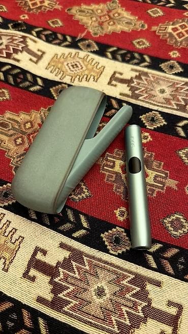 i̇qos iluma: IQOS ILUMA One cihazı və aksesuar dəsti Məhsul tərkibi: - IQOS ILUMA — 2