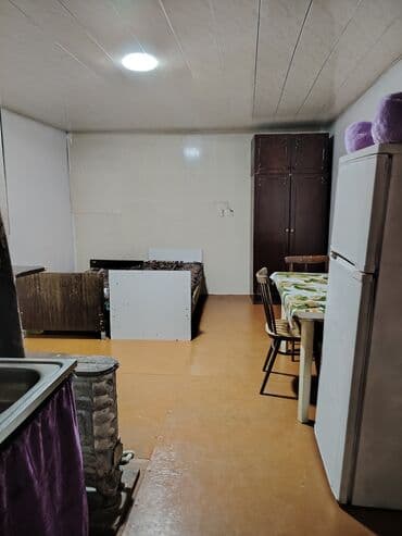 inşaatçılar metrosunda kirayə evlər: 25 kv. m, 1 otaqlı, İşıq — 4