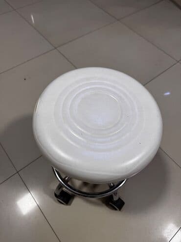 pedikur stulu: İşlənmiş — 2