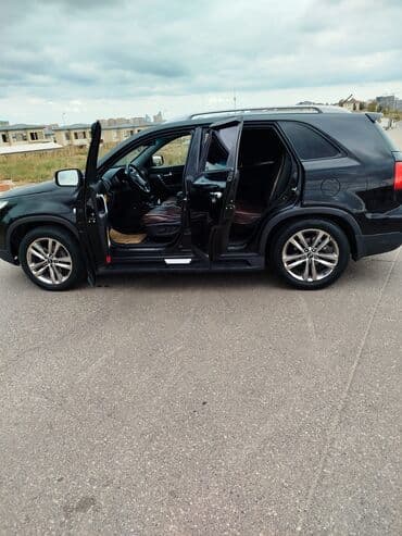 hediye qutusu: Kia Sorento: 2 l | 2014 il Ofrouder/SUV — 15