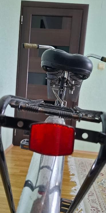 elektro velosipet: Gül kimi velisipeddi. Sürülmür deyə satılır. İstəyən zəng edib və ya — 2
