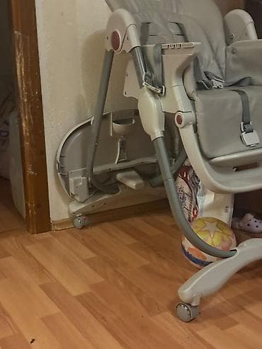 Usag yemek masasi Butun funksiyalari islekdi Kemerleri yerinde Ayag — 3