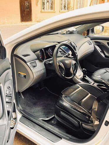 фольксваген тигуан 2 0: Hyundai Elantra: 1.6 л | Седан — 5