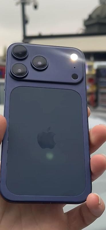 irşad electronics iphone: IPhone 17 Pro, 64 GB, Blue Titanium — 4
