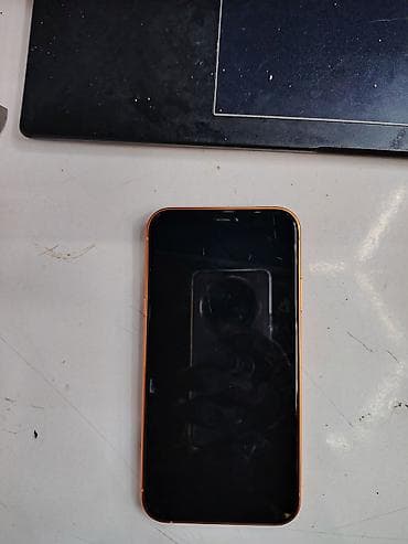 iphobe 17: IPhone 17 Pro, 64 GB — 2