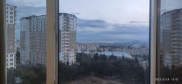 azadliq metrosu: Bakı, 2 otaqlı, Köhnə tikili, m. Xalqlar Dostluğu, 50 kv. m — 24