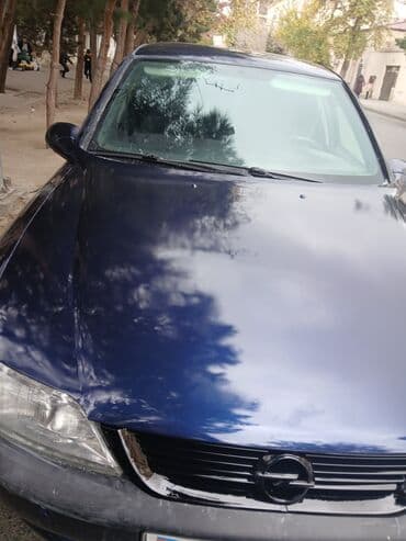 opel zafira 1.6: Opel sedan – tünd mavi rəngdə, bakidadi isdeyen baxa bilet xais real — 2