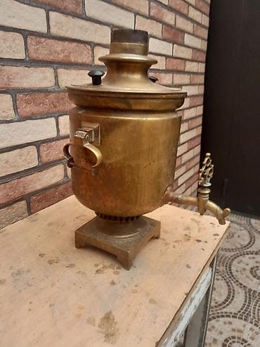 samovari: İşlənmiş Od Samovar, 7 l, Ünvandan götürmə — 3