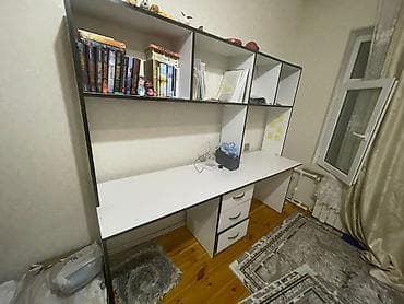 sendivic panel: Yazi masasi 120.azn Uzunu 2mt hun 1.60.sm Unvan Köhne günesli — 2