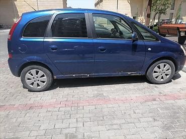 hyundai minivan: Opel Meriva: 1.4 l | 2005 il 342447 km Van/Minivan — 2