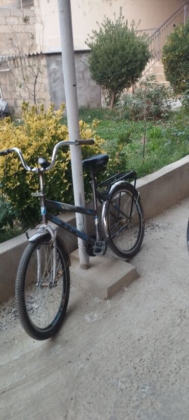 Velosiped aksesuarları: Şəhər velosipedi Strim, 26", sürətlərin sayı: 1 — 4