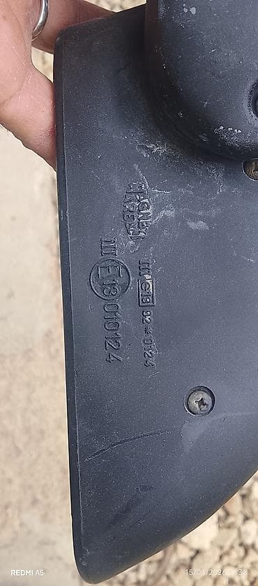 30 kuza pirus: Məhsul: Avtomobil yan güzgüsü (mexaniki idarəetmə) Təsvir: - — 2