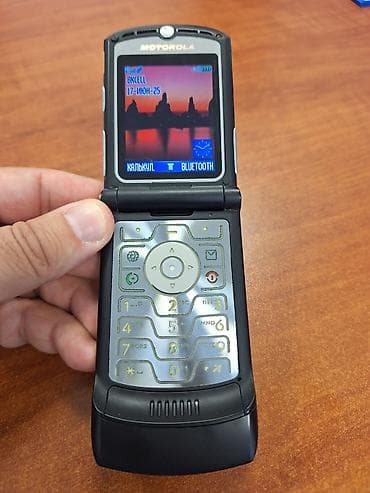 moto s150: Motorola Moto Z3, rəng - Qara, Düyməli — 5