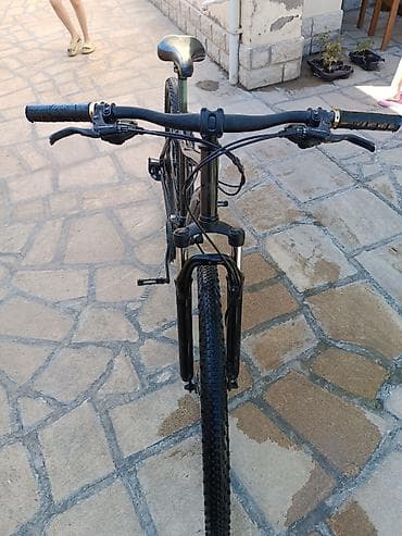 600 manata alinib cox az surulub .İse gedib gelmek ucun alinmisdi