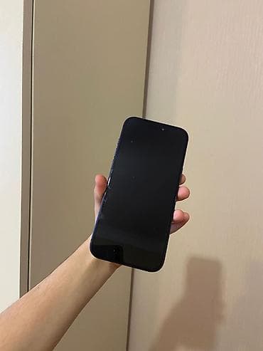 macbook m4 air: IPhone 17 Pro Max, 128 GB, Göy, Barmaq izi — 7