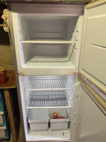 2 qapılı Aqua Soyuducu Satılır, rəng - Gümüşü