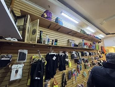 Mağaza bağlanır bütün vitrinlər satılır divardakı takta vitrin — 4