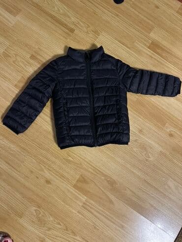 Uşaq üçün qara rəngli yüngül puff qışlıq/yarımfəsil gödəkçə. - Rəng