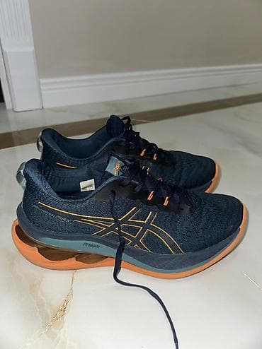 krasovka: ASICS Gel-Hyperion kişilər üçün qaçış krossovkaları. Ideal veziyyetde! — 1