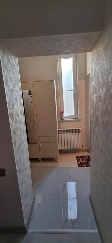 bakixanov kirayə evlər: Ramana qəsəbəsi, Savxoz. Pətək, Araz marketə və 163 nömrəli avtobusun — 6