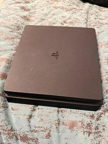 nubia red magic: Sony PlayStation 4 Slim konsolu - Rəng: qara, kompakt “Slim” korpus - — 6