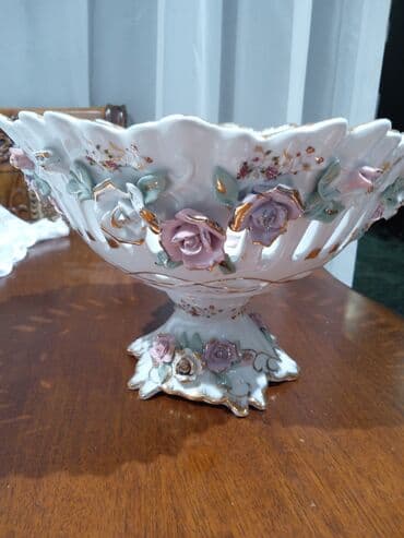 Vaza lepkalı orijinal kobalt lalafo.az -da Vaza lepkalı orijinal kobalt