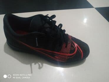 nike ayakkabı: Mini futbol ucundu suni ot ucun alinib razmer balaca olub deye satilir — 1