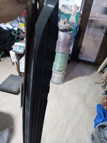 Yağlar və avtokimyəvi maddələr: Məhsul: PRADO Avtomobil üçün yan pilləkən (running board) – — 5