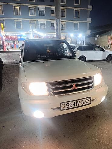 ford 5 1: Mitsubishi Pajero: 2 l | 2001 il Ofrouder/SUV — 1