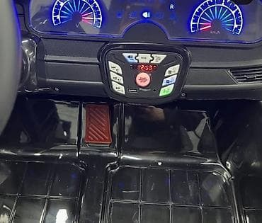 pultlu maşın bmw: Model: BMW X7. 4X4 (4 Motor + 1 Motor yelləncək üçün) Təkərlərin 4-də — 5