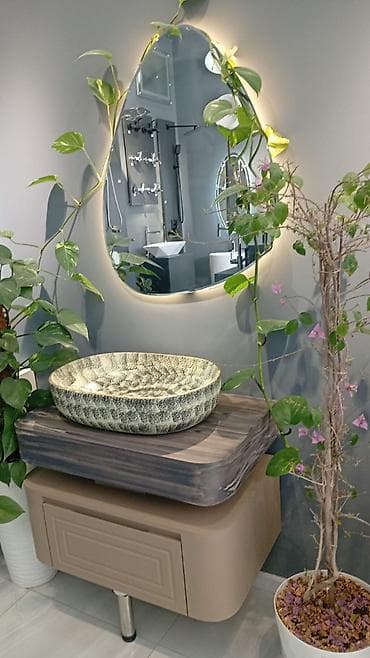 güzgü satılır: Güzgü — 1