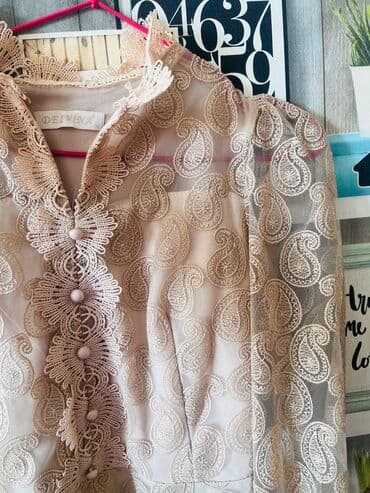 ziyafət donu: 1 dəfə geyinilib. Dizdən biraz aşağıda qalır (boy: 1,60 — 2