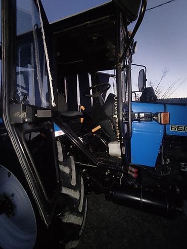 egzoz: Belarus 1221.2 traktor - Model: Belarus 1221.2 (MTZ) - Rəng: mavi — 3