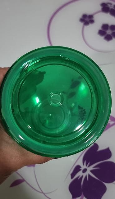 kalonka su: Məhsul: Kinderland brendli yaşıl plastik stəkan Xüsusiyyətlər: - — 2