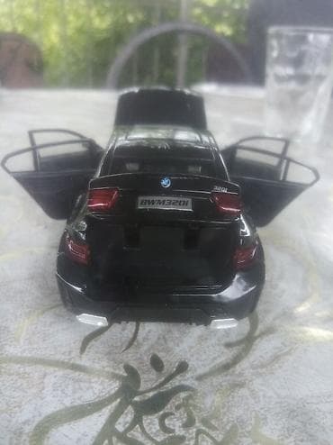 avto dvd: BMW 320i die-cast model maşın - Rəng: qara, parlaq örtük - Miqyas — 8