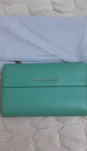portmane: Кошелёк б/у CHARLES & KEITH — 1