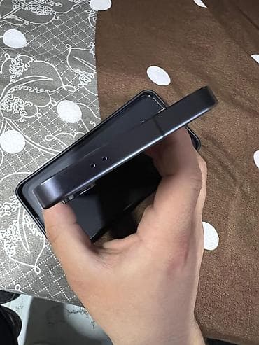 tv alanlar: Samsung Galaxy S23, 256 GB, rəng - Qara, Zəmanət, Sensor, Barmaq izi — 4