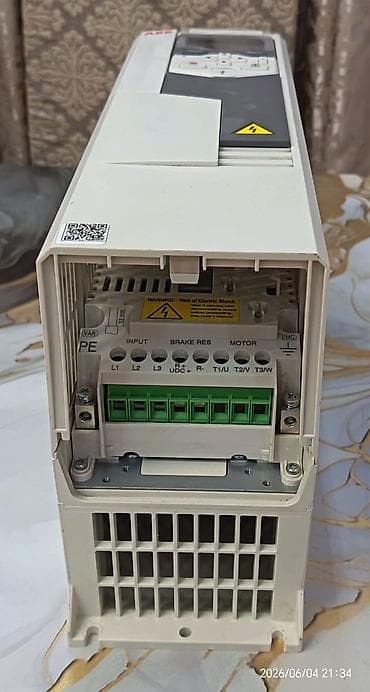 statır: ABB ACS580-01-018A-4 frekans çeviricisi (VFD) 7.5 Kw Texniki — 4