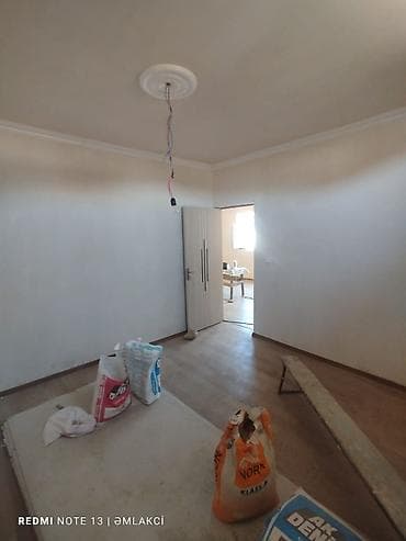 ucuz heyet evler: Maştağa qəs. 3 otaqlı, 60 kv. m, Kredit var, Orta təmir — 8