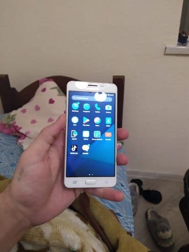 Audio: Samsung Galaxy J5, 16 GB, rəng - Ağ — 2